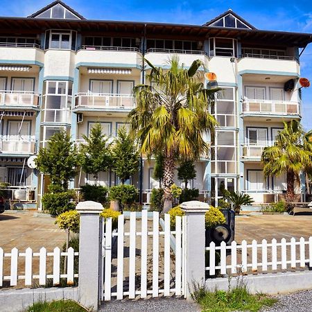 White Sea View Apartment Velipojë Exterior foto